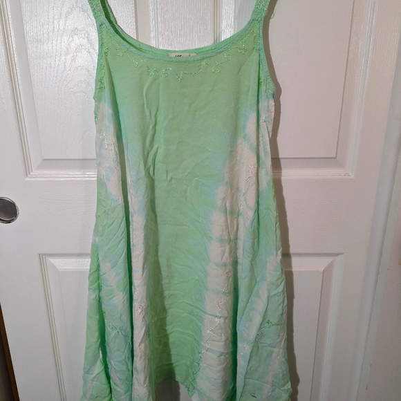 Mint green, flowy, embroidered, dress - Picture 1 of 8